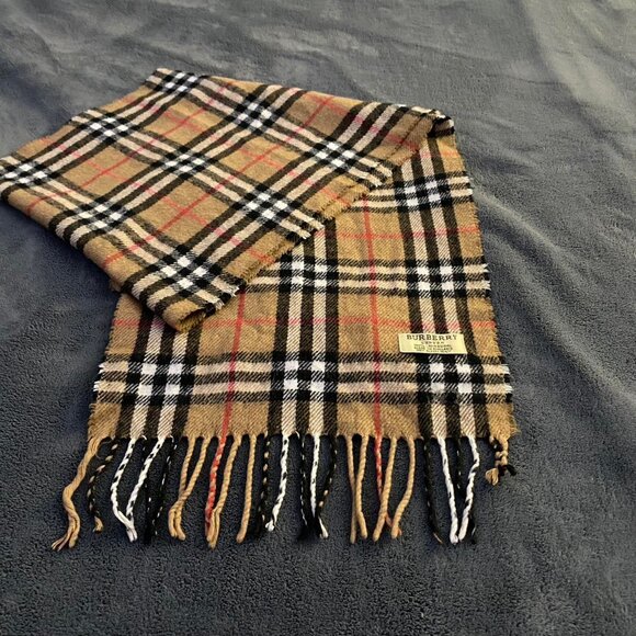 BURBERRY Beige nova check scarf 100% authentic lambswool from london england - Picture 2 of 6
